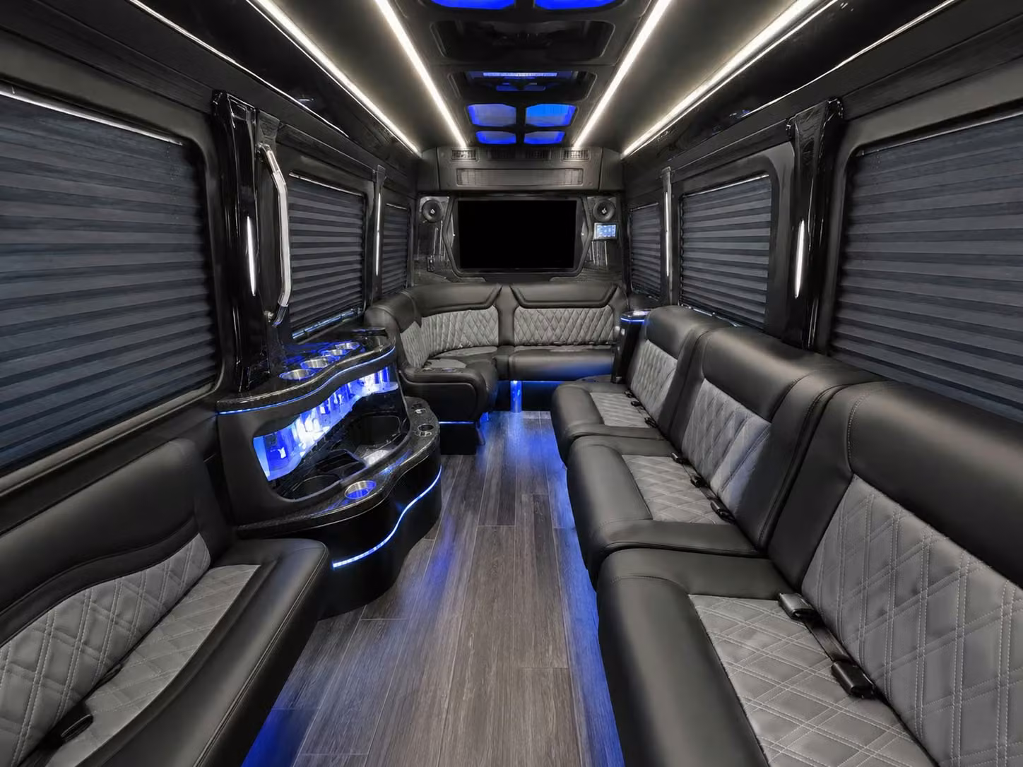 charterbusrentalsanangelotx com can handle corporate and group concert shuttles in san angelo
