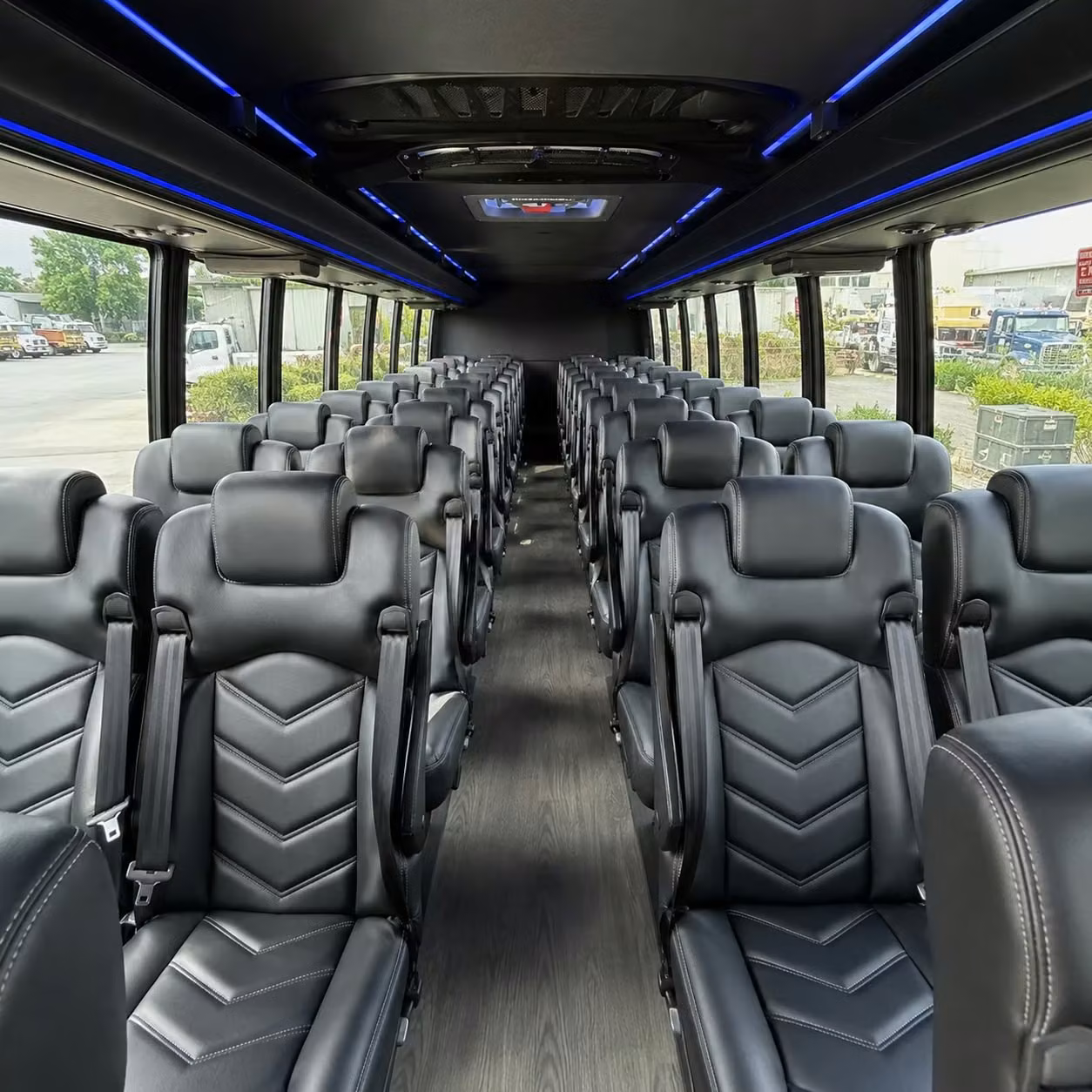 san angelo 15 passenger minibus rental