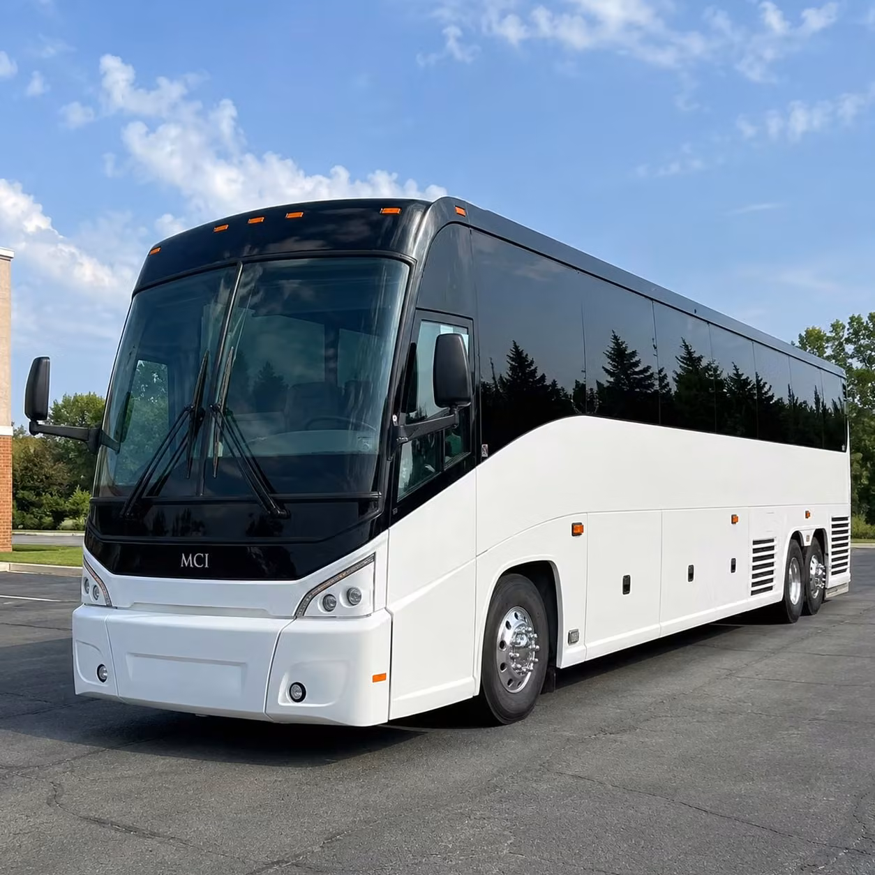 you can find and book long distance transportation in san angelo and any nearby city